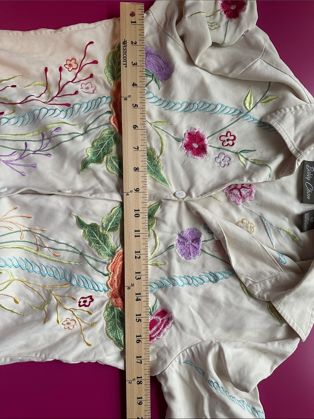 Vintage Bobby Chan Cream Embroidered Floral Button-Down Shirt - Picture 12 of 13